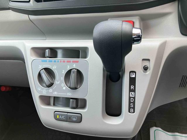 ミライースX SAIIIキーレス 電動ドアミラー LEDヘッドライト マニュアルエアコン コーナーセンサー 横滑り防止機能 後席ヘッドレスト(千葉県)の中古車
