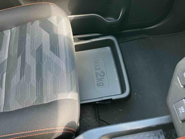 タフトＧＬＥＤヘッドライト　ルーフレール　ガラスルーフ　シートヒーター　アルミホイール　フォグランプ（千葉県）の中古車