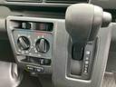 ２ＷＤ　ＣＶＴ　スピーカー一体型ＡＭＦＭラジオ　キーレスリモコンキー　オートライト　コーナーセンサー　衝突回避支援ブレーキ　誤発進抑制装置　アイドリングストップ（千葉県）の中古車