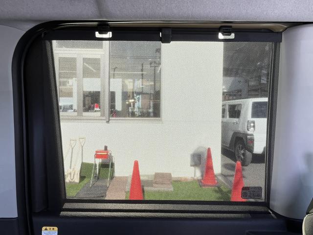 タントＸＣＤチューナー　バックカメラ　カーペットマット　フロントシートヒーター　後席シートテーブル　ミラクルオープンスライドドア　ＬＥＤヘッドライト（東京都）の中古車