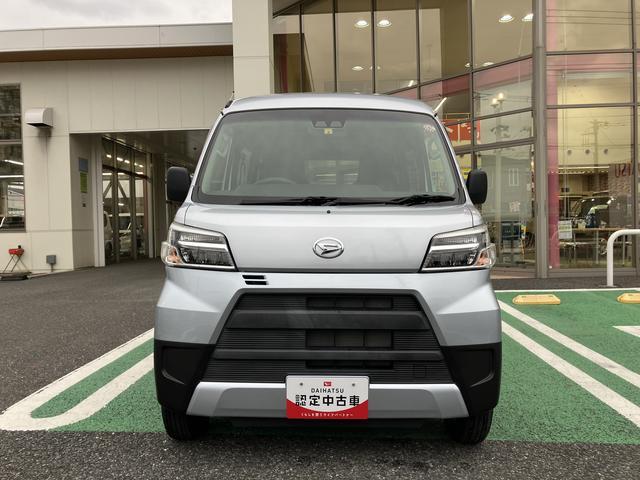ハイゼットカーゴデラックスＳＡIII　ハロゲンヘッドライト　キーレス中古車保証・距離無制限、１年付き　純正ＡＭ／ＦＭラジオ　リアコーナーセンサー　スマートアシスト３　ラバーマット　ロングバイザー　後席ベンチシート（東京都）の中古車