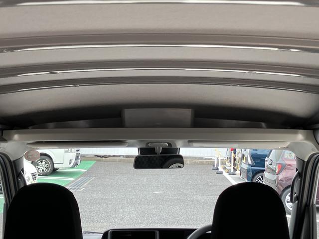 ハイゼットカーゴデラックス　コーナーセンサー　オーディオレス中古車保証・距離無制限、１年付き　オートライト　コーナーセンサー　ハロゲンヘッドライト　ラバーマット　キーレス　リアベンチシート　スモークガラス　オーディオレス　スライドドア（東京都）の中古車