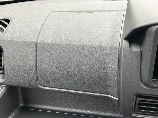 ハイゼットカーゴデラックス　コーナーセンサー　オーディオレス中古車保証・距離無制限、１年付き　オートライト　コーナーセンサー　ハロゲンヘッドライト　ラバーマット　キーレス　リアベンチシート　スモークガラス　オーディオレス　スライドドア（東京都）の中古車