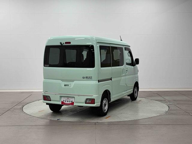 ハイゼットカーゴデラックス　ディスプレイオーディオ　ＥＴＣ中古車保証・距離無制限、１年付き　純正９インチディスプレイオーディオ　バックモニター　ＥＴＣ車載器　ラバーマット　ドライブレコーダー　キーレス　ハロゲンヘッドライト　コーナーセンサー（東京都）の中古車