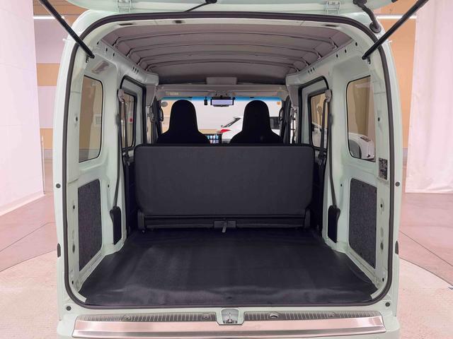 ハイゼットカーゴデラックス　ディスプレイオーディオ　ＥＴＣ中古車保証・距離無制限、１年付き　純正９インチディスプレイオーディオ　バックモニター　ＥＴＣ車載器　ラバーマット　ドライブレコーダー　キーレス　ハロゲンヘッドライト　コーナーセンサー（東京都）の中古車