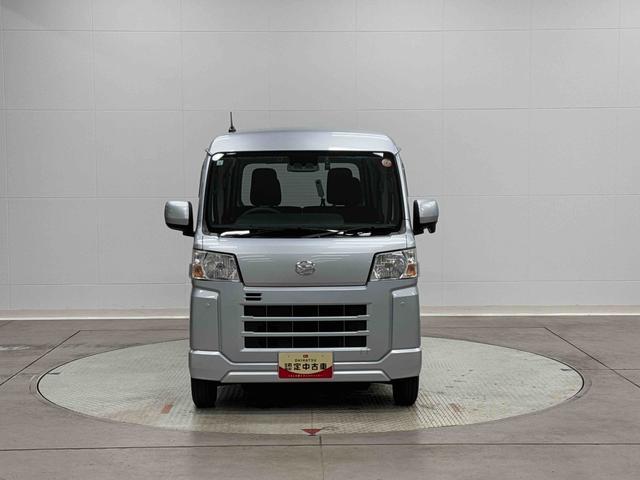 ハイゼットカーゴクルーズターボ　７インチ純正ナビ　ドラレコ　ＥＴＣ車載器まごころ保証　１年間・走行距離無制限付き　７インチ純正ナビ　ドライブレコーダー　ＥＴＣ車載器　スマートアシスト　キーレスエントリー　最大積載量３５０キロ　アイドリングストップ　クリアランスソナー（東京都）の中古車