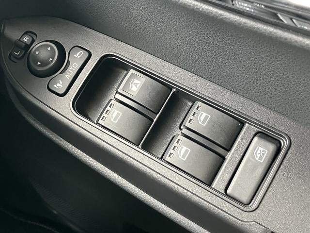 タントカスタムＲＳ　ターボ　両側電動スライドドア保証　新車保証・まごころ保証　１年間・走行距離無制限付き　ＬＥＤヘッドライト　ＬＥＤフォグランプ　キーフリー　シートヒーター　コーナーセンサー　衝突回避支援ブレーキ（東京都）の中古車