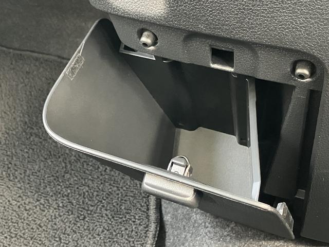 ムーヴキャンバスストライプスＧ　パノラマモニター対応カメラ保証　新車保証・まごころ保証　１年間・走行距離無制限付き　ＬＥＤヘッドライト　両側電動スライドドア　サイドエアバック　キーフリー　衝突回避支援ブレーキ（東京都）の中古車