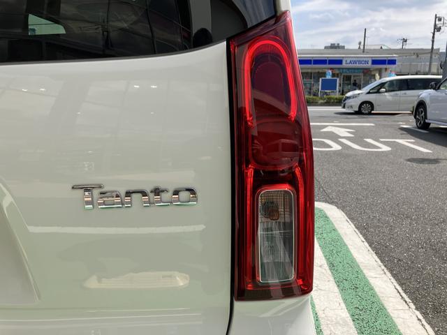 タントＸ　フロントシートヒーター　バックカメラ保証　新車保証・まごころ保証　１年間・走行距離無制限付き　純正ＣＤチューナー　バックカメラ　カーペットマット　ＬＥＤヘッドライト　片側電動スライドドア　電動パーキングブレーキ　後席シートテーブル（東京都）の中古車
