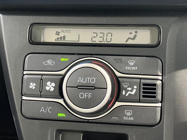 タントＸ　フロントシートヒーター　バックカメラ保証　新車保証・まごころ保証　１年間・走行距離無制限付き　純正ＣＤチューナー　バックカメラ　カーペットマット　ＬＥＤヘッドライト　片側電動スライドドア　電動パーキングブレーキ　後席シートテーブル（東京都）の中古車
