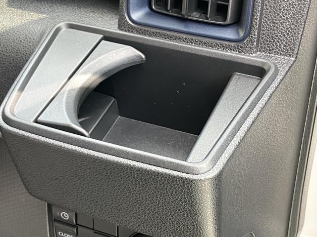 タントＸ　フロントシートヒーター　バックカメラ保証　新車保証・まごころ保証　１年間・走行距離無制限付き　純正ＣＤチューナー　バックカメラ　カーペットマット　ＬＥＤヘッドライト　片側電動スライドドア　電動パーキングブレーキ　後席シートテーブル（東京都）の中古車