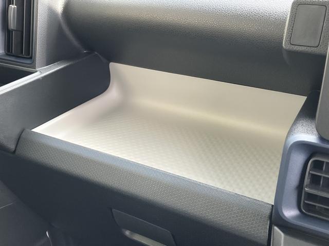 タントＸ　フロントシートヒーター　バックカメラ保証　新車保証・まごころ保証　１年間・走行距離無制限付き　純正ＣＤチューナー　バックカメラ　カーペットマット　ＬＥＤヘッドライト　片側電動スライドドア　電動パーキングブレーキ　後席シートテーブル（東京都）の中古車