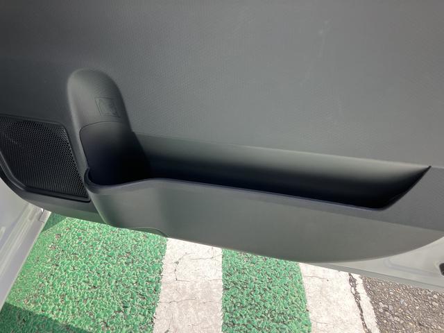 タントＸ　フロントシートヒーター　バックカメラ保証　新車保証・まごころ保証　１年間・走行距離無制限付き　純正ＣＤチューナー　バックカメラ　カーペットマット　ＬＥＤヘッドライト　片側電動スライドドア　電動パーキングブレーキ　後席シートテーブル（東京都）の中古車
