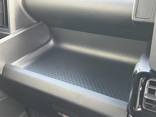 タントカスタムＲＳ　ＣＤデッキ保証　新車保証・まごころ保証　１年間・走行距離無制限付き　ＣＤデッキ　オートライト　スマートアシスト　キーフリーシステム　オートエアコン　シートヒーター　ＬＥＤヘッドライト　クリアランスソナー（東京都）の中古車