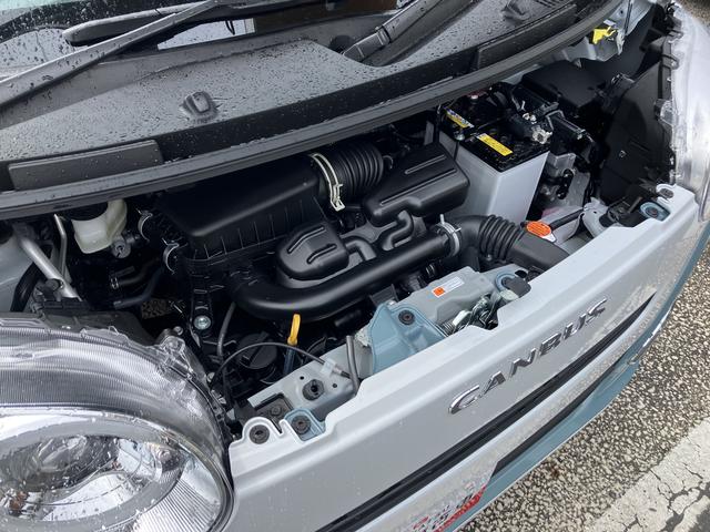 ムーヴキャンバスストライプスＧ　パノラマモニター　フロントシートヒーター保証　新車保証・まごころ保証　１年間・走行距離無制限付き　純正ＣＤチューナー　ＬＥＤヘッドライト　パノラマモニター　フロントシートヒーター　電動パーキングブレーキ　両側電動スライドドア　キーフリー（東京都）の中古車