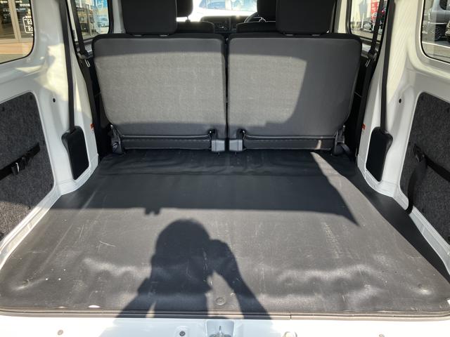 ハイゼットカーゴクルーズ　ＥＴＣ　ドライブレコーダー　キーフリー保証　新車保証・まごころ保証　１年間・走行距離無制限付き　ＥＴＣ車載器　純正前方録画ドライブレコーダー　エンジンプッシュスタート　ハロゲンヘッドライト　オートライト　カーペットマット　サイドバイザー（東京都）の中古車