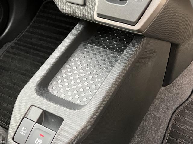 タフトＧターボ　ダーククロムベンチャー　フロントシートヒーター保証　新車保証・まごころ保証　１年間・走行距離無制限付き　純正ＣＤチューナー　フロントシートヒーター　アダプティブクルーズコントロール　ホールド機能付き電動サイドブレーキ　ＬＥＤヘッドライト（東京都）の中古車
