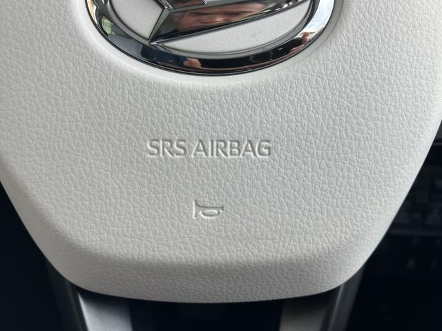 ムーヴキャンバスストライプスＧ　電動サイドブレーキ　フロントシートヒーター保証　新車保証・まごころ保証　１年間・走行距離無制限付き　純正ＣＤチューナー　フロントシートヒーター　両側電動スライドドア　ホールド機能付き電動サイドブレーキ　ＬＥＤヘッドライト　キーフリー（東京都）の中古車