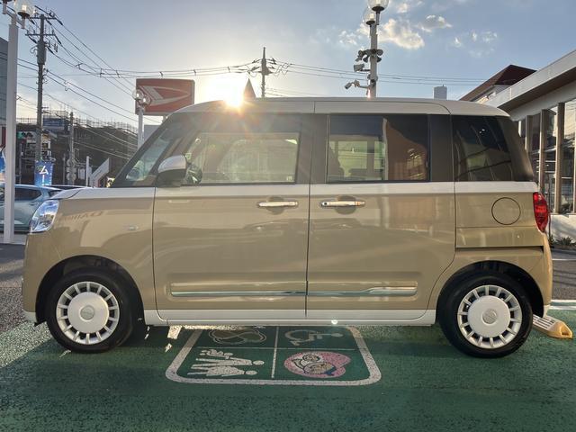 ムーヴキャンバスストライプスG フロントシートヒーター ツートンカラー中古車保証・距離無制限、1年付き 純正CDチューナー フロントシートヒーター 両側電動スライドドア ホールド機能付き電動サイドブレーキ LEDヘッドライト ほっとカップホルダー コーナーセンサー(東京都)の中古車