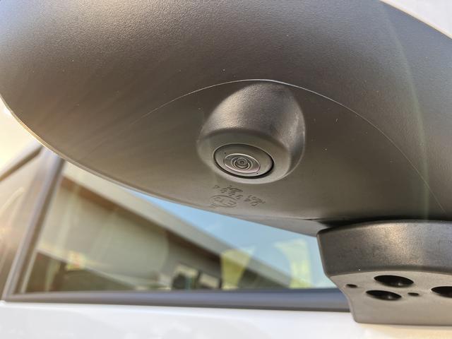 ムーヴキャンバスストライプスＧ　フロントシートヒーター　ツートンカラー中古車保証・距離無制限、１年付き　純正ＣＤチューナー　フロントシートヒーター　両側電動スライドドア　ホールド機能付き電動サイドブレーキ　ＬＥＤヘッドライト　ほっとカップホルダー　コーナーセンサー（東京都）の中古車