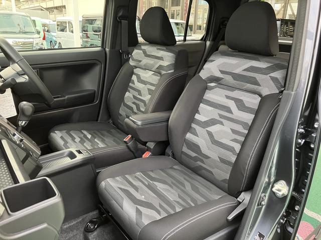 タフトＧ　ダーククロムベンチャー　　フロントシートヒーター保証　新車保証・まごころ保証　１年間・走行距離無制限付き　純正ＣＤチューナー　ホールド機能付き電動サイドブレーキ　フロントシートヒーター　ガラスルーフ　ＬＥＤヘッドライト　ダークブラックメッキパック（東京都）の中古車