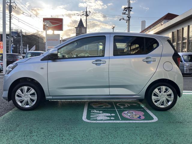 ミライースX SAIII LEDヘッドライト キーレス保証 新車保証・まごころ保証 1年間・走行距離無制限付き 純正CDチューナー バックカメラ LEDヘッドライト オートライト マニュアルエアコン スモークガラス スマートアシスト3 カーペットマット(東京都)の中古車