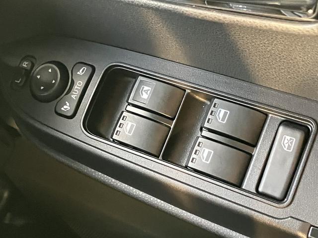 タントカスタムRS カーナビ ETC ドライブレコーダー保証 新車保証・まごころ保証 1年間・走行距離無制限付き 純正7インチエントリーナビ ETC車載器 ナビ連動前後録画ドライブレコーダー フロントシートヒーター 両側電動スライドドア 電動パーキング(東京都)の中古車