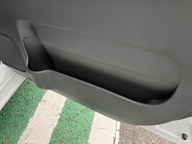 ムーヴキャンバスストライプスG フロントシートヒーター 電動スライドドア保証 新車保証・まごころ保証 1年間・走行距離無制限付き 次世代スマートアシスト 両側電動スライドドア フロントシートヒーター ほっとカップホルダー LEDヘッドライト 電動格納ミラー キーフリー(東京都)の中古車