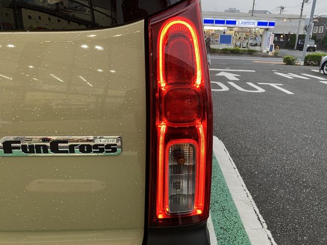 タントファンクロスターボ　７インチ純正ナビ　前後ドラレコ　ＥＴＣ保証　新車保証・まごころ保証　１年間・走行距離無制限付き　７インチ純正ナビ　前後ドライブレコーダー　ＥＴＣ　バックカメラ　スマートアシスト　クリアランスソナー　電動スライドドア　ＬＥＤヘッドライト（東京都）の中古車