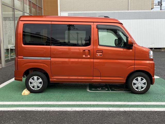 ハイゼットカーゴクルーズターボ　カーナビ　ＥＴＣ　ドライブレコーダー中古車保証・距離無制限、１年付き　純正７インチスタンダードナビ　バックモニター　ナビ連動前後録画ドライブレコーダー　ＥＴＣ車載器　エンジンプッシュスタート　電動格納ミラー　ハロゲンヘッドライト（東京都）の中古車