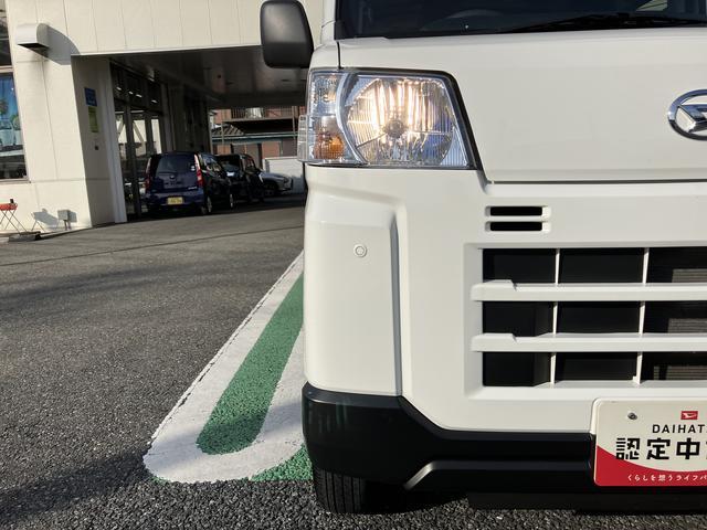 ハイゼットカーゴDX オーディオレス キーレス パワーウインドまごころ保証 距離無制限・1年保証付き オーディオレス スマートアシスト キーレスエントリー クリアランスソナー アイドリングストップ オートライト マニュアルエアコン リアベンチシート(東京都)の中古車