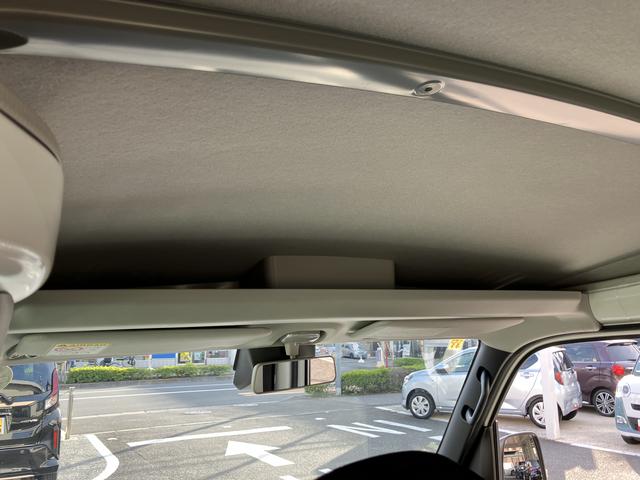 ハイゼットカーゴDX オーディオレス キーレス パワーウインドまごころ保証 距離無制限・1年保証付き オーディオレス スマートアシスト キーレスエントリー クリアランスソナー アイドリングストップ オートライト マニュアルエアコン リアベンチシート(東京都)の中古車