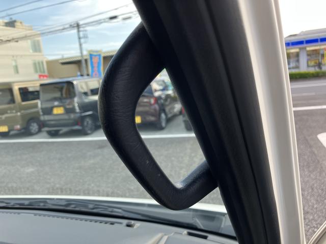 ハイゼットカーゴDX オーディオレス キーレス パワーウインドまごころ保証 距離無制限・1年保証付き オーディオレス スマートアシスト キーレスエントリー クリアランスソナー アイドリングストップ オートライト マニュアルエアコン リアベンチシート(東京都)の中古車