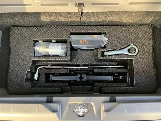 タフトＧ　ダーククロムベンチャー　フロントシートヒーター中古車保証・距離無制限、１年付き　オートライト　ＬＥＤヘッドライト　ＬＥＤフォグランプ　キーフリー　ホールド機能付き電動パーキングブレーキ　オートホールド　フロントシートヒーター　カーペットマット（東京都）の中古車