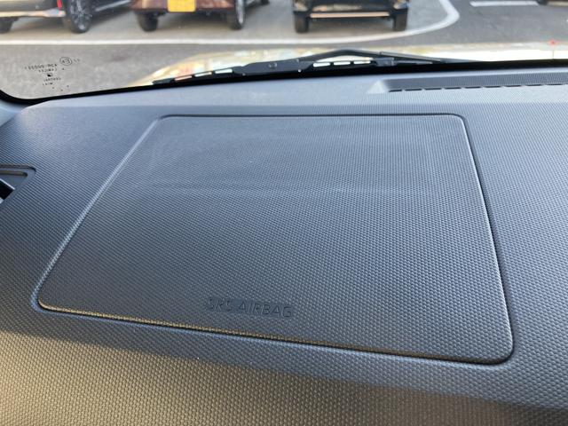 タフトＧ　ダーククロムベンチャー　フロントシートヒーター中古車保証・距離無制限、１年付き　オートライト　ＬＥＤヘッドライト　ＬＥＤフォグランプ　キーフリー　ホールド機能付き電動パーキングブレーキ　オートホールド　フロントシートヒーター　カーペットマット（東京都）の中古車