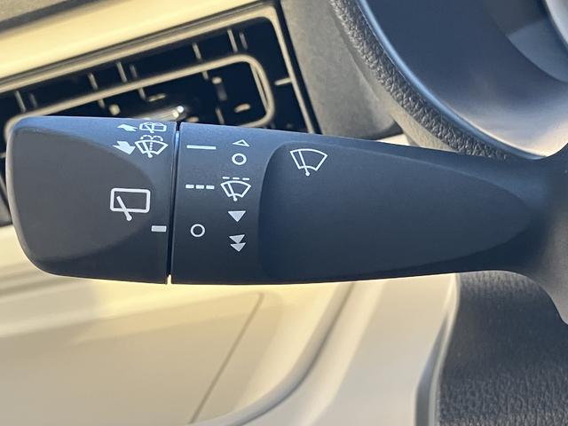 ムーヴキャンバスストライプスG フロントシートヒーター 電動サイドブレーキ中古車保証・距離無制限、1年付き オートライト LEDヘッドライト LEDフォグランプ キーフリー 両側電動スライドドア フロントシートヒーター ホールド機能付き電動サイドブレーキ カーペットマット(東京都)の中古車