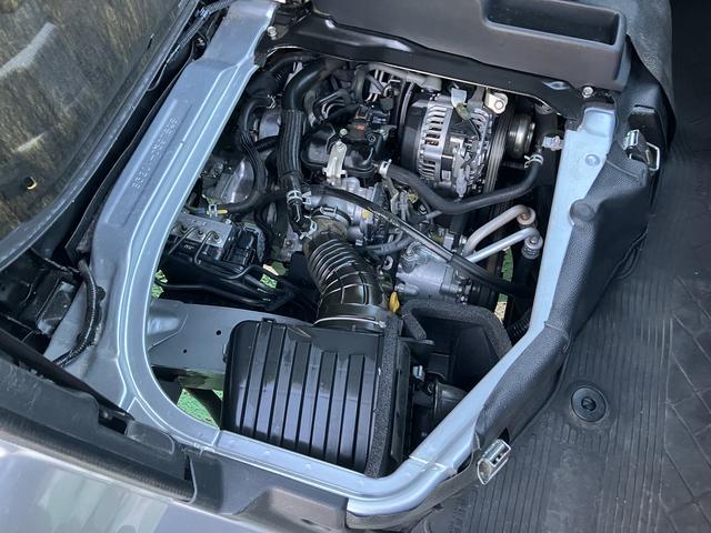 ハイゼットカーゴデラックス 純正ラジオ マニュアルエアコン保証 まごころ保証 1年間・走行距離無制限付き 純正AM/FMラジオ マニュアルエアコン ハロゲンヘッドライト パワーウィンドウ 後席ベンチシート ワイドバイザー ラバーマット(東京都)の中古車