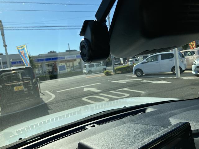 ロッキーG 9インチ純正ナビ ETC車載器 ドラレコ バックカメラ距離無制限・1年保証付き まごころ保証 9インチ純正ナビ ETC車載器 ドラレコ バックカメラ スマートアシスト クリアランスソナー アダプティブクルーズコントロール オートライト LEDヘッドライト(東京都)の中古車