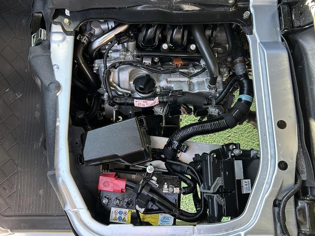 ハイゼットカーゴデラックス SAIII LEDヘッドライト キーレス保証 まごころ保証 1年間・走行距離無制限付き 純正AM/FMラジオ ラバーマット ロングバイザー LEDヘッドライト リアコーナーセンサー マニュアルエアコン パワーウィンドウ(東京都)の中古車