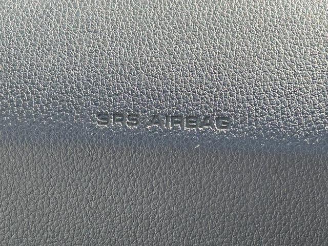 ハイゼットカーゴデラックス SAIII LEDヘッドライト キーレス保証 まごころ保証 1年間・走行距離無制限付き 純正AM/FMラジオ ラバーマット ロングバイザー LEDヘッドライト リアコーナーセンサー マニュアルエアコン パワーウィンドウ(東京都)の中古車