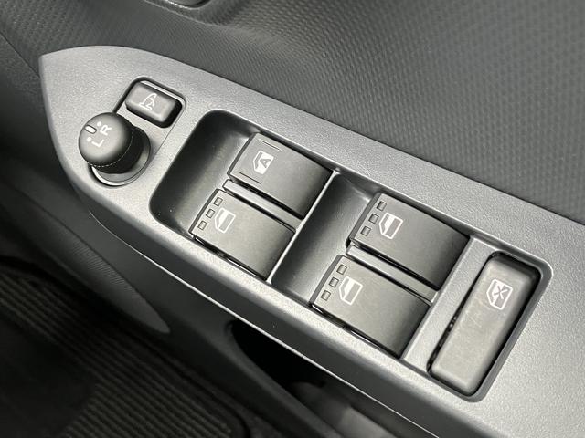 ミライースＸ　ＳＡIII　ＬＥＤヘッドライト　バックカメラ保証　新車保証・まごころ保証　１年間・走行距離無制限付き　純正ＣＤチューナー　バックカメラ　ＬＥＤヘッドライト　コーナーセンサー　カーペットマット　キーレス　スモークガラス　後席ベンチシート（東京都）の中古車