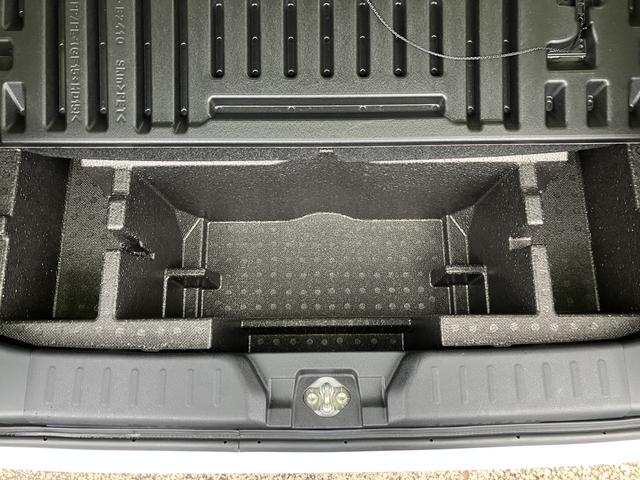 ムーヴキャンバスセオリーＧ　ディスプレイオーディオ　両側電動スライドドア保証　新車保証・まごころ保証　１年間・走行距離無制限付き　純正９インチディスプレイオーディオ　両側電動スライドドア　ほっとカップホルダー　ＬＥＤヘッドライト　カーペットマット　キーフリー（東京都）の中古車