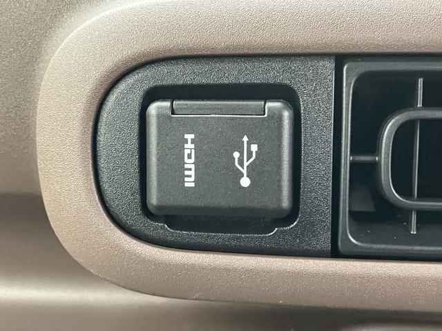 ムーヴキャンバスセオリーＧ　ディスプレイオーディオ　両側電動スライドドア保証　新車保証・まごころ保証　１年間・走行距離無制限付き　純正９インチディスプレイオーディオ　両側電動スライドドア　ほっとカップホルダー　ＬＥＤヘッドライト　カーペットマット　キーフリー（東京都）の中古車