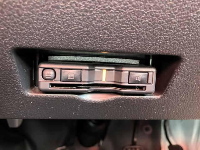 ハイゼットカーゴデラックス　カーナビ　ＥＴＣ　ドライブレコーダー保証　新車保証・まごころ保証　１年間・走行距離無制限付き　純正７インチスタンダードナビ　ＥＴＣ車載器　ナビ連動前後録画ドライブレコーダー　省力パック　ＬＥＤパック　キーフリー　電動格納ミラー（東京都）の中古車