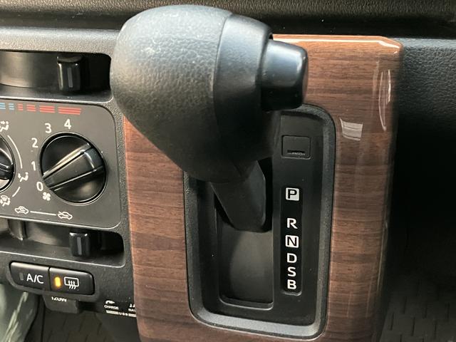 ハイゼットカーゴデラックス　カーナビ　ＥＴＣ　ドライブレコーダー保証　新車保証・まごころ保証　１年間・走行距離無制限付き　純正７インチスタンダードナビ　ＥＴＣ車載器　ナビ連動前後録画ドライブレコーダー　省力パック　ＬＥＤパック　キーフリー　電動格納ミラー（東京都）の中古車