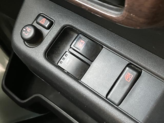 ハイゼットカーゴデラックス　カーナビ　ＥＴＣ　ドライブレコーダー保証　新車保証・まごころ保証　１年間・走行距離無制限付き　純正７インチスタンダードナビ　ＥＴＣ車載器　ナビ連動前後録画ドライブレコーダー　省力パック　ＬＥＤパック　キーフリー　電動格納ミラー（東京都）の中古車