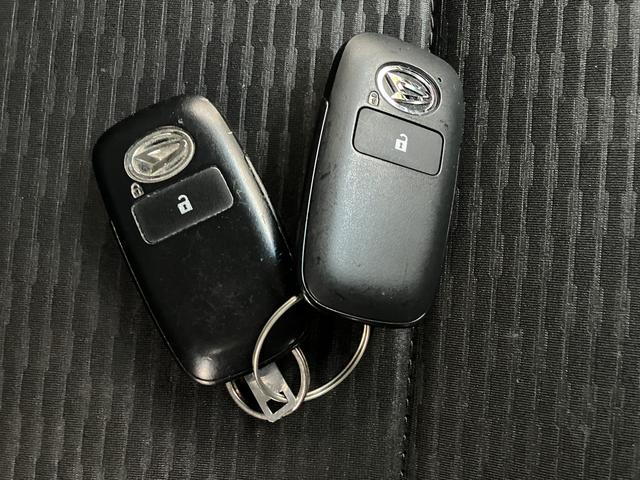 ハイゼットカーゴデラックス　カーナビ　ＥＴＣ　ドライブレコーダー保証　新車保証・まごころ保証　１年間・走行距離無制限付き　純正７インチスタンダードナビ　ＥＴＣ車載器　ナビ連動前後録画ドライブレコーダー　省力パック　ＬＥＤパック　キーフリー　電動格納ミラー（東京都）の中古車