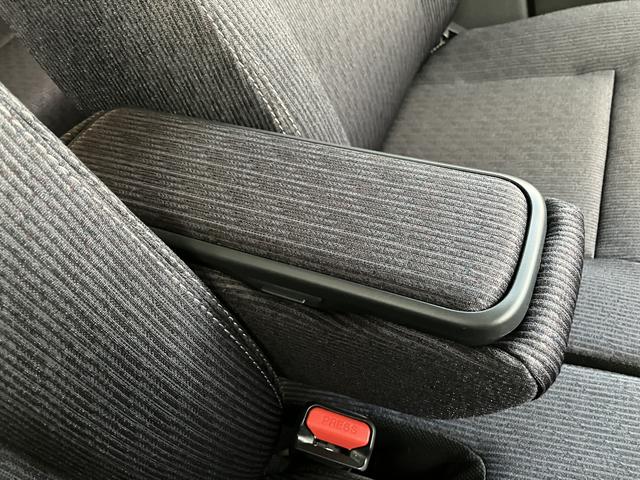 ムーヴＲＳ　９インチディスプレイオーディオ　両側電動スライドドア保証　新車保証・まごころ保証　１年間・走行距離無制限付き　純正９インチディスプレイオーディオ　パノラマモニター　ディスプレイオーディオ連動前後録画ドライブレコーダー　ホールド機能付き電動サイドブレーキ（東京都）の中古車