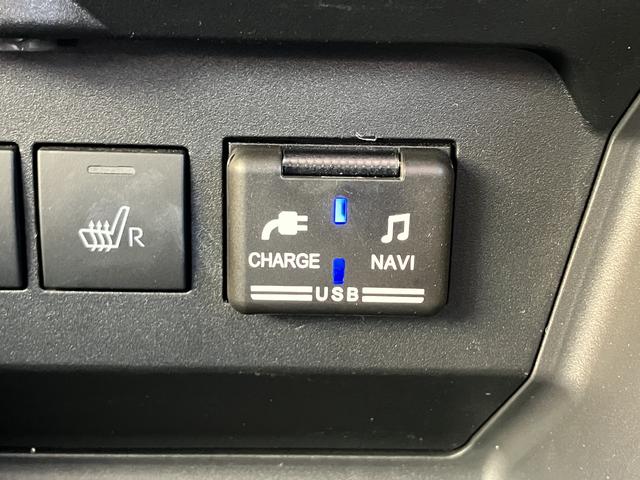 ロッキープレミアム　カーナビ　ＥＴＣ　ドライブレコーダー保証　新車保証・まごころ保証　１年間・走行距離無制限付き　純正９インチプレミアムメモリーナビ　ＥＴＣ車載器　ナビ連動前後録画ドライブレコーダー　パノラマモニター　フロントシートヒーター　ターボ（東京都）の中古車