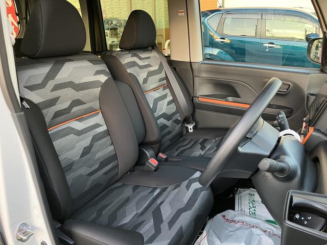 タントファンクロスリミテッド　届け出済み未使用車保証　新車保証・まごころ保証　１年間・走行距離無制限付き（東京都）の中古車